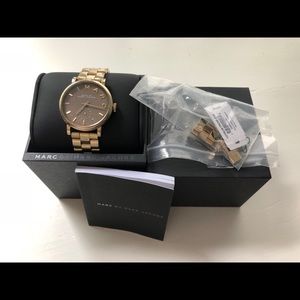 Marc Jacobs Gold Classic Watch
